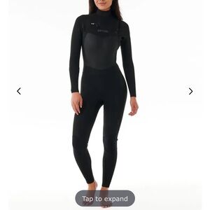 Women’s rip curl wetsuit

Size 6
4/3
